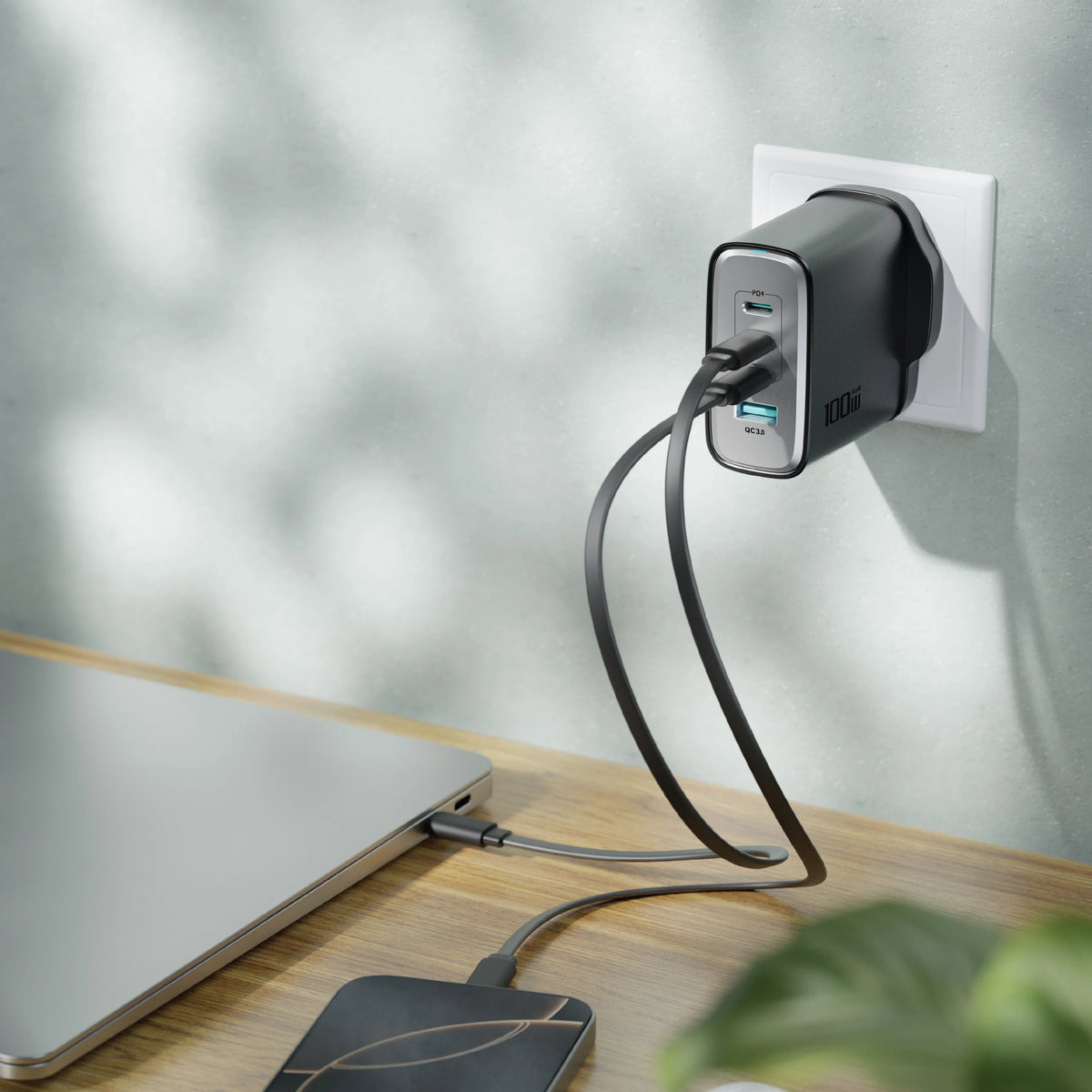 Green Lion Supra 100w Uk Wall Charger Black – image 3