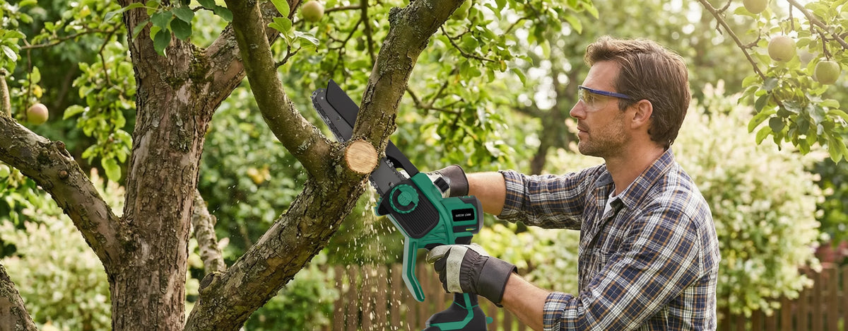 Green Lion GES-6 Cordless Electric Chainsaw 6''Bar 20 V 2.0 Ah Battery – image 5