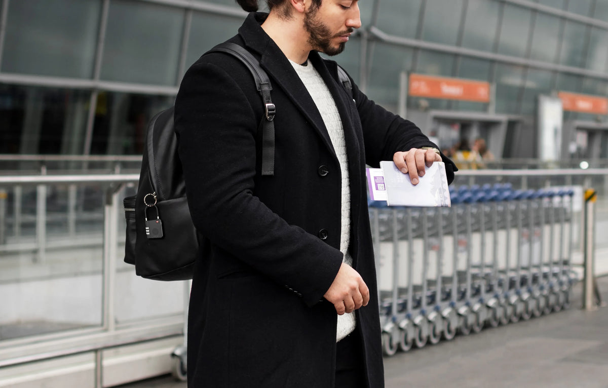 قفل أمتعة ليفيلو TabiLock بأرقام ودعم Apple Find My – أسود – صورة المنتج