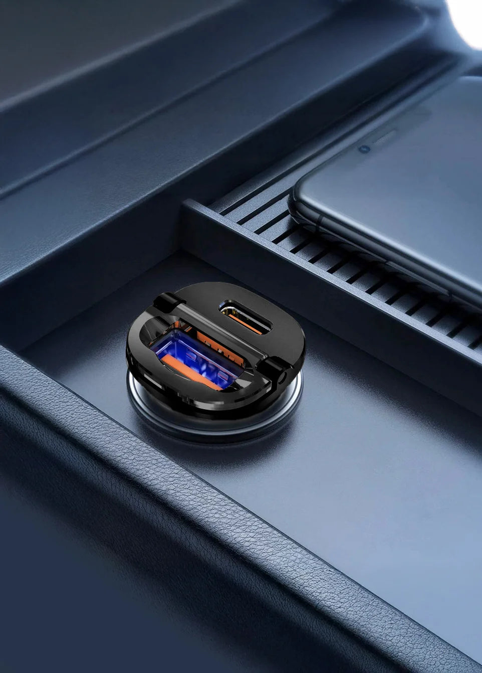 شاحن سيارة ليفيلو Kruz بقدرة 38 واط – USB-C وUSB-A – تفاصيل المنتج والعبوة