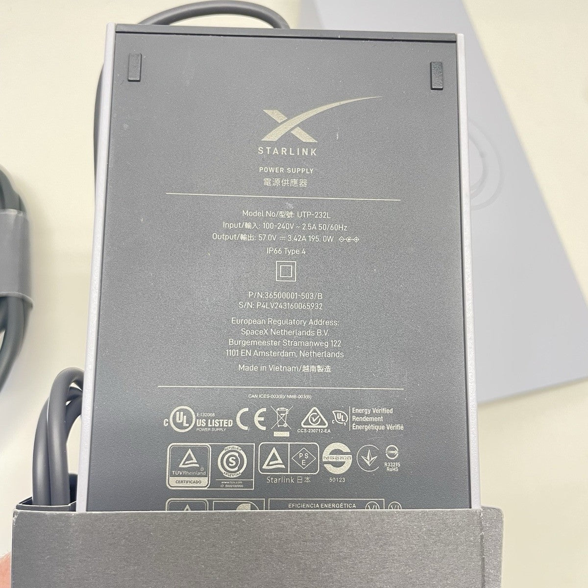 Starlink UTP-232L power supply specification label