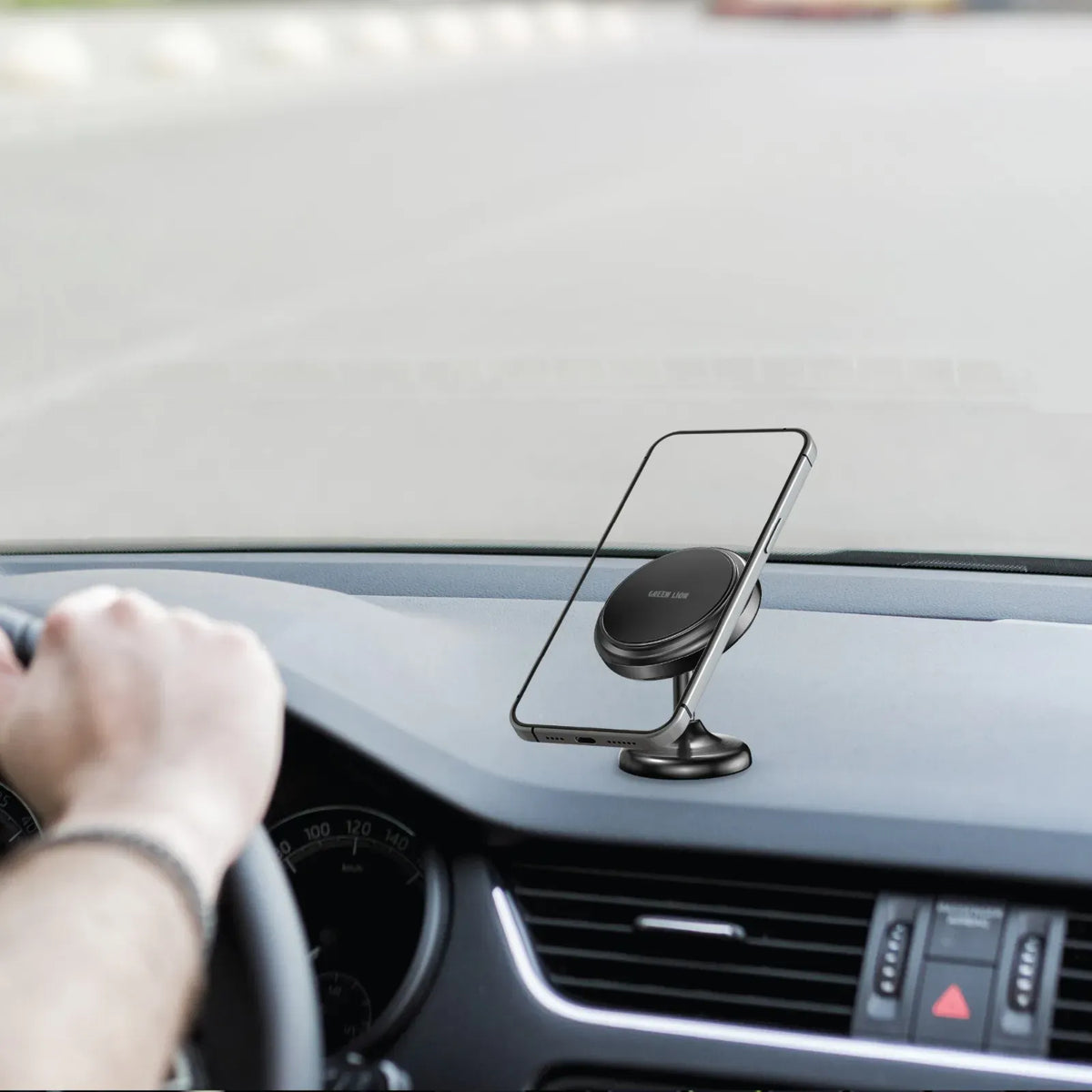 Green Lion Mini Mate Car Phone Mount Black – image 3