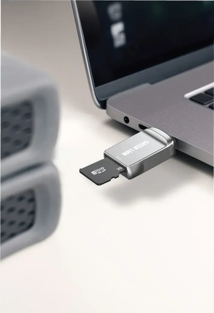 Green Lion Sd Card Reader USB C to Micro Sd Silver – image 4
