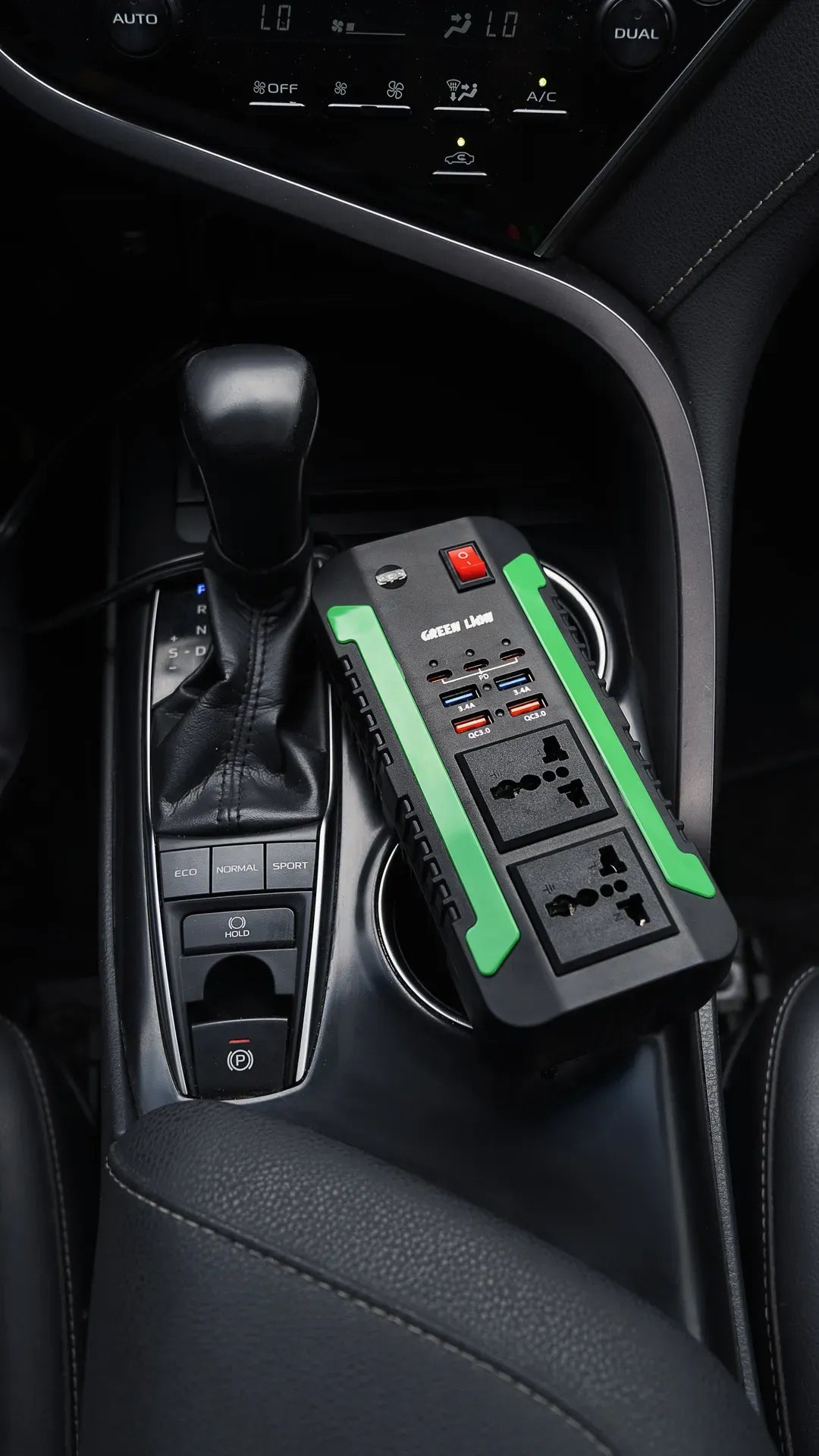 Green Lion Spark 300 Power Inverter - Black – image 8