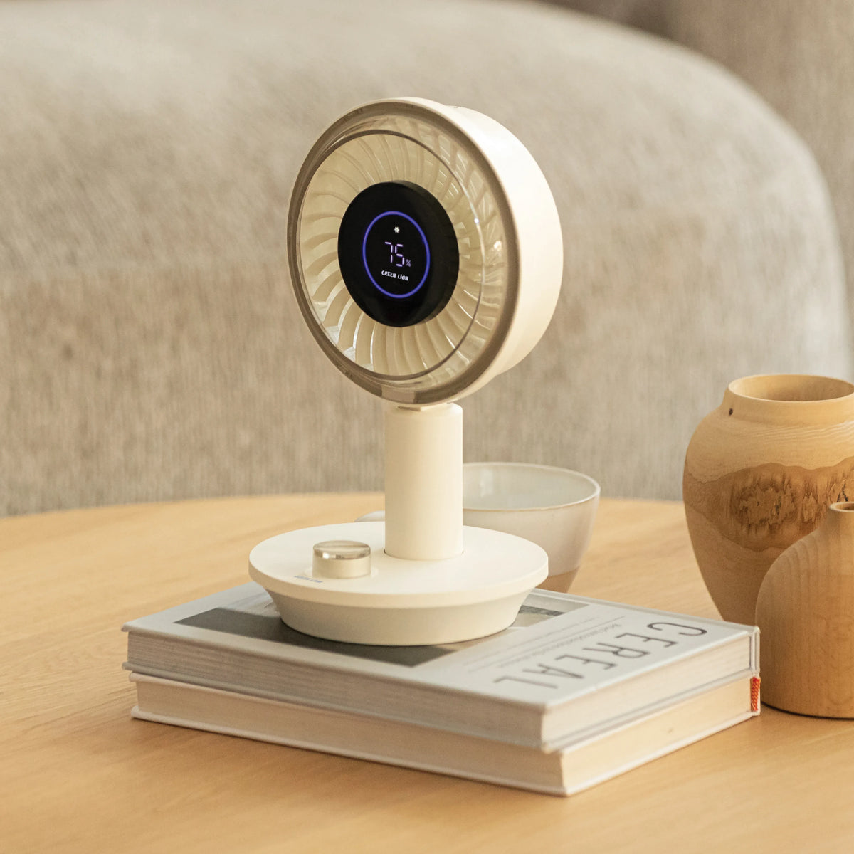 Green Lion Viora Air Desktop Fan - White – image 4