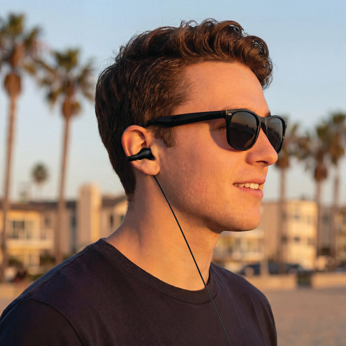 Powerology Voro Earhook USB C Wired Earphones Black – image 3