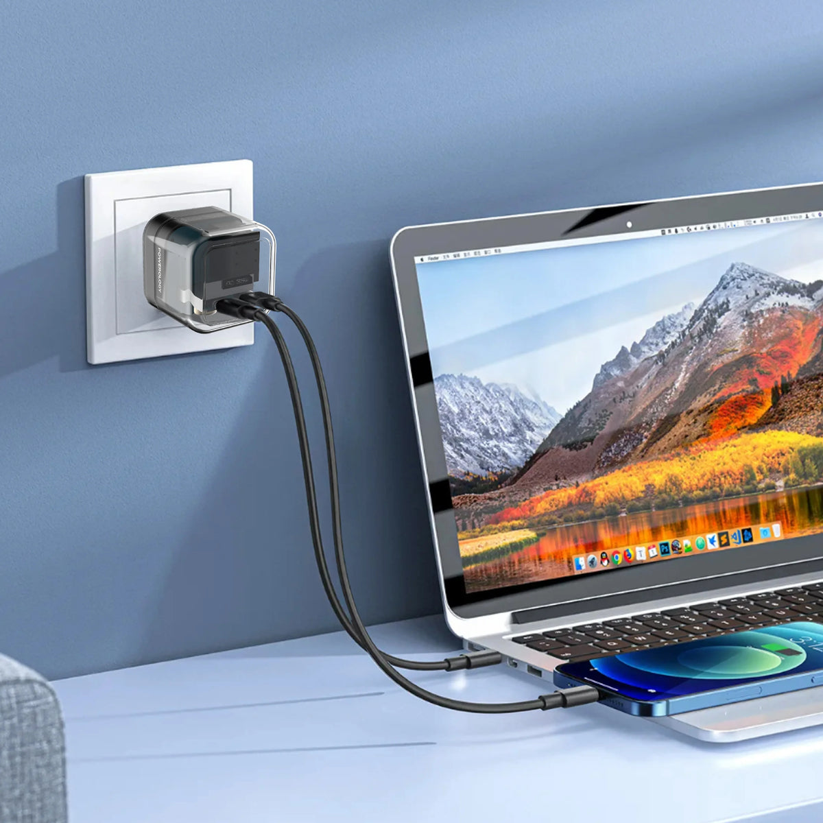 Powerology Crystalline Series Dual PD Gan Charger with Folding Plugs – image 5