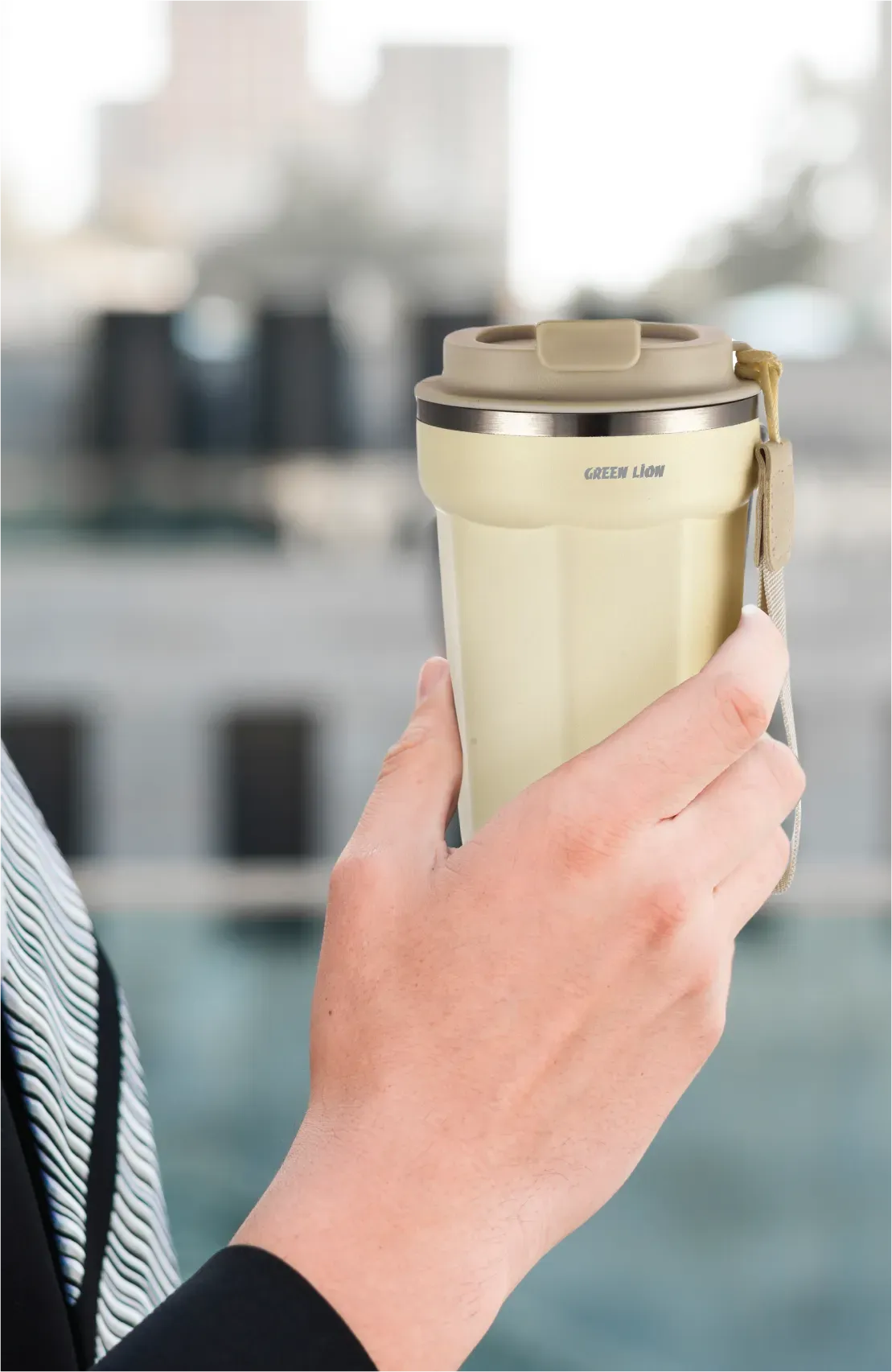 Green Lion Vacuum Mug 380 ml - Beige – image 4