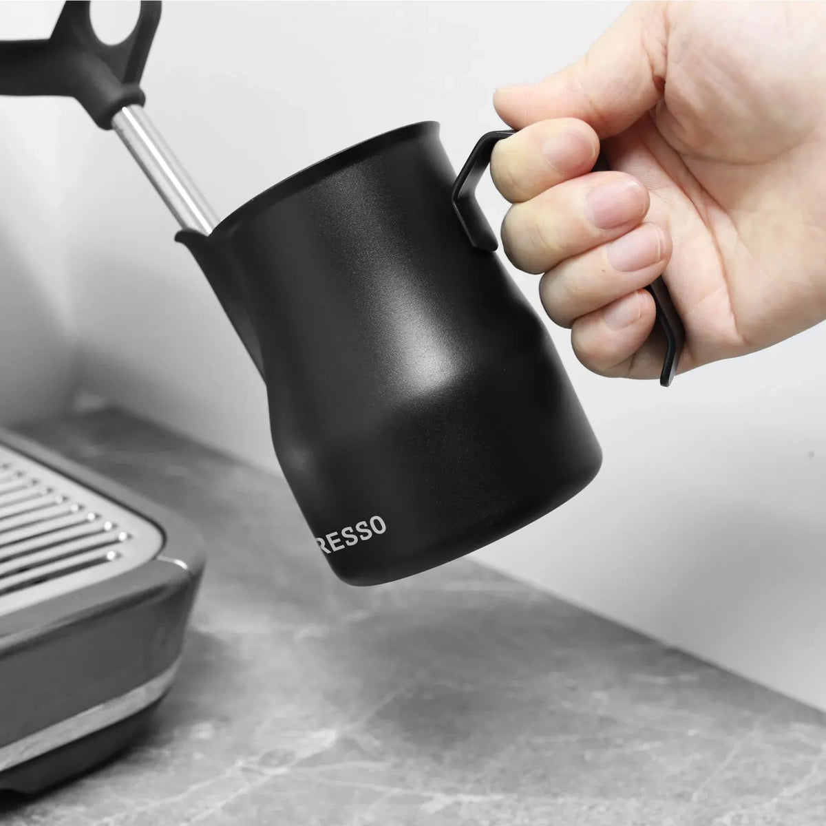 LePresso Milk Frothing Pitcher Black – image 7