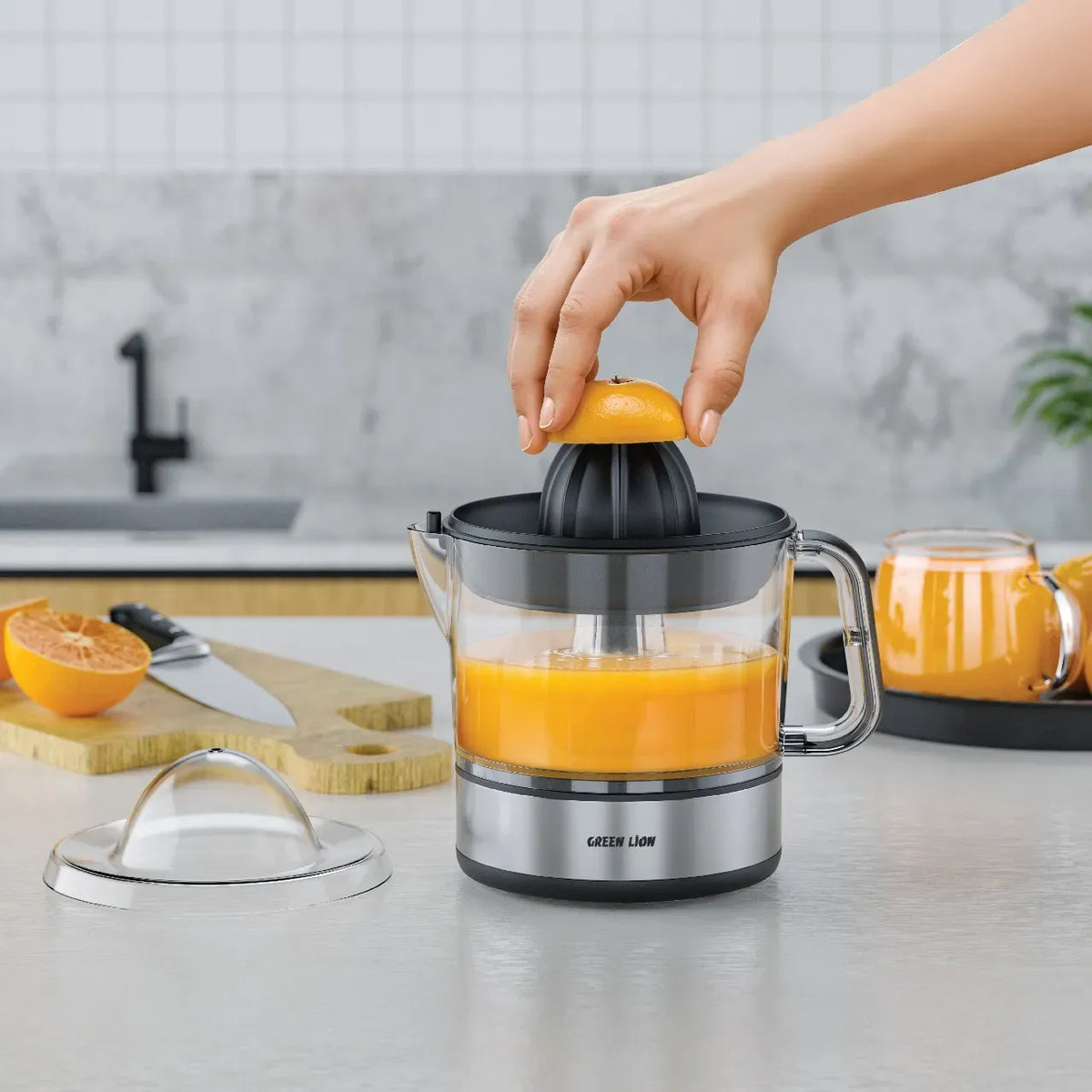 Green Lion 700ml Citrus Juicer with Dual Rotation Bpa Free Black – image 4