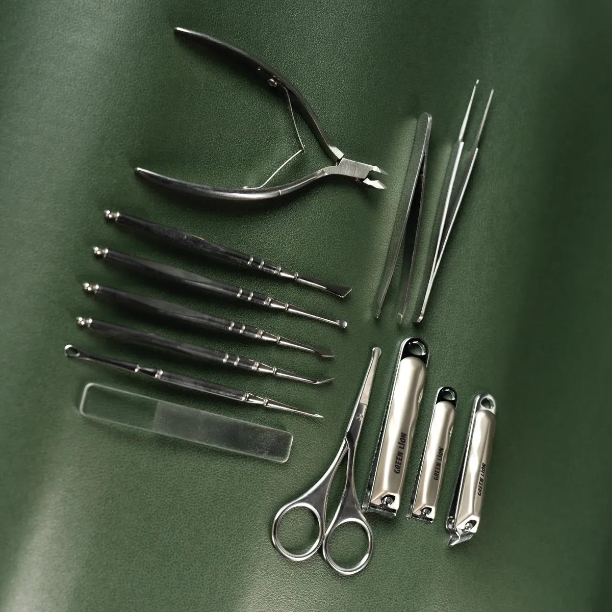 Green Lion 13 in 1 Manicure Kit Brown – image 3