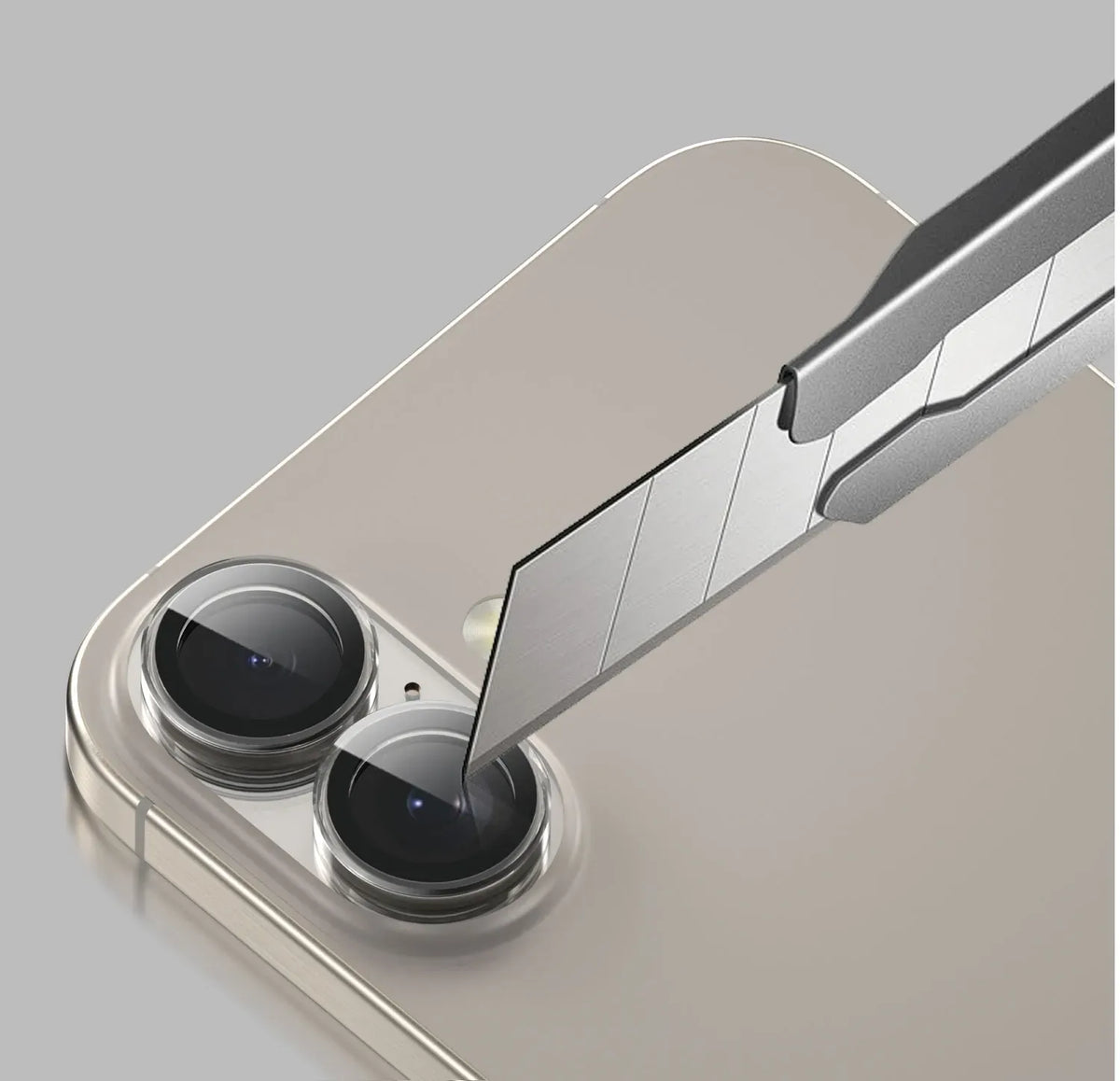 Green Lion Trio Camera Lens for Iphone 16 16 Plus – image 4