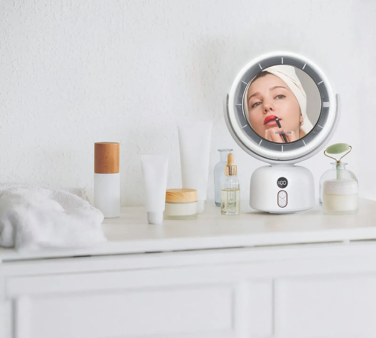 Green Lion Makeup Mirror Fan - White – image 5